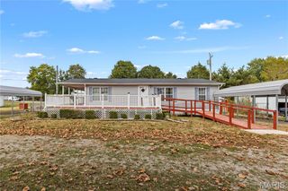 30370 Domino Lane, Godfrey, IL 62035