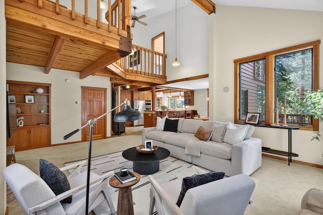 12964 Falcon Point Place, Truckee, CA 96161