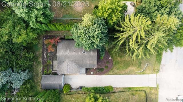 818 N Main Street, Milford Village, MI 48381