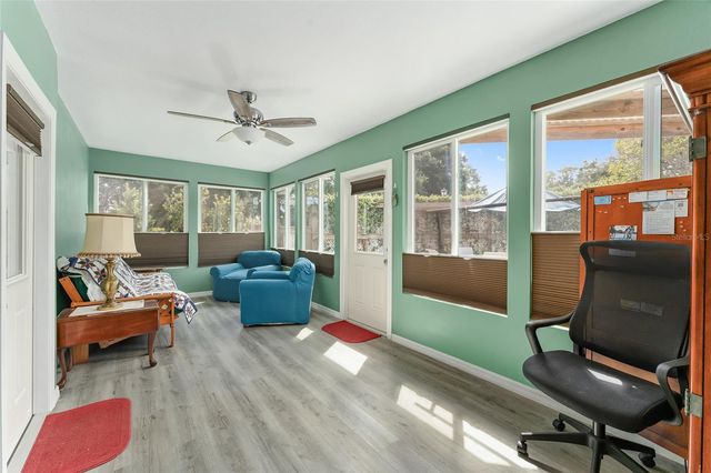 1401 W SCHWARTZ BOULEVARD, Lady Lake, FL 32159