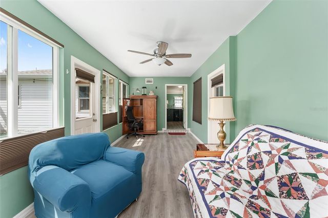 1401 W SCHWARTZ BOULEVARD, Lady Lake, FL 32159