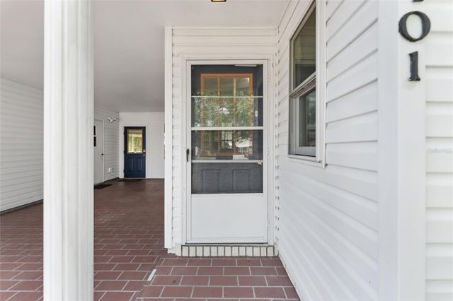 1401 W SCHWARTZ BOULEVARD, Lady Lake, FL 32159