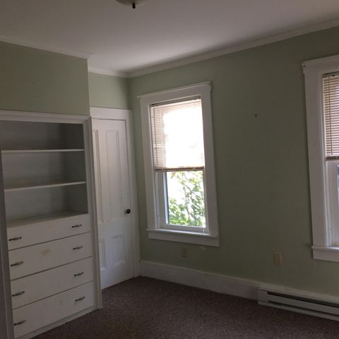 820 Western Avenue, Brattleboro, VT 05301