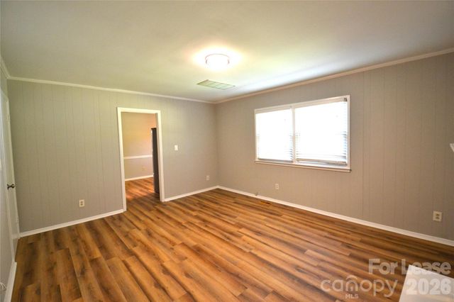 1422 Thermal Road, Charlotte, NC 28212