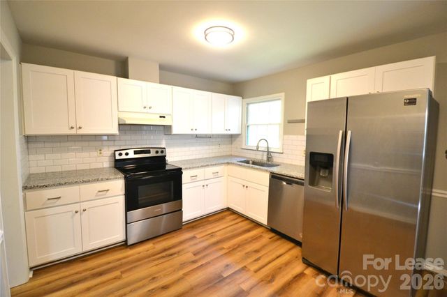 1422 Thermal Road, Charlotte, NC 28212