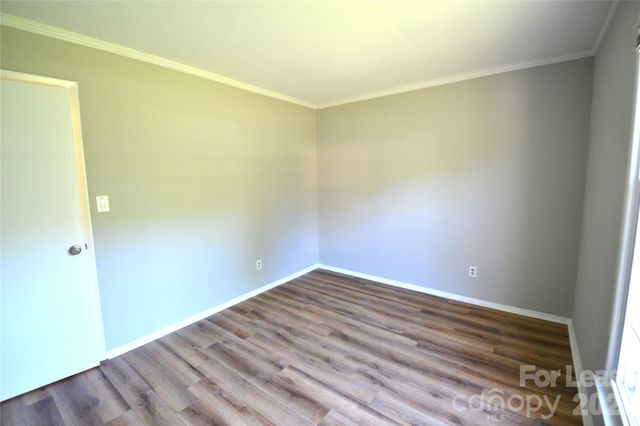 1422 Thermal Road, Charlotte, NC 28212