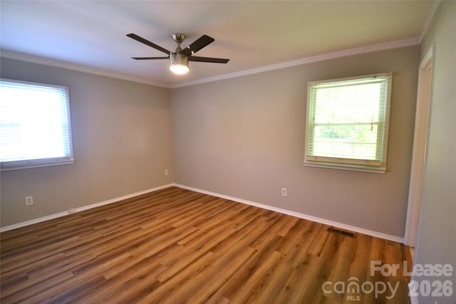 1422 Thermal Road, Charlotte, NC 28212