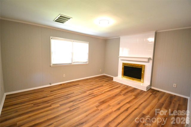 1422 Thermal Road, Charlotte, NC 28212