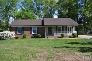 1422 Thermal Road, Charlotte, NC 28212