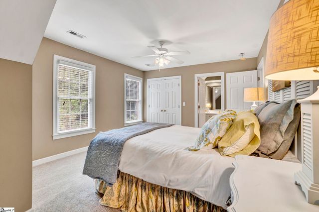 14 Wolf Run Drive, Simpsonville, SC 29681