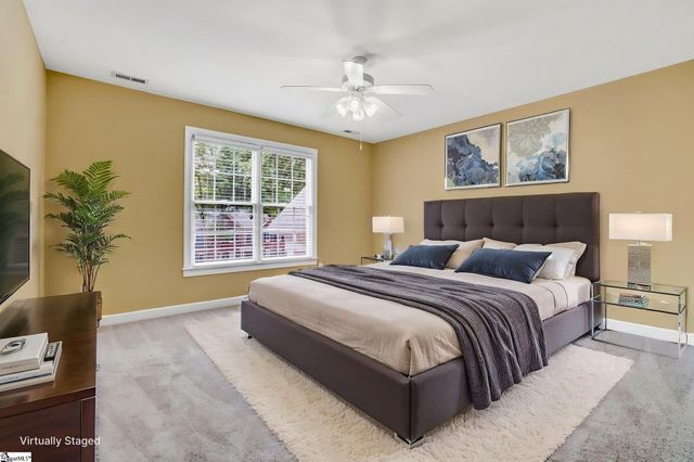14 Wolf Run Drive, Simpsonville, SC 29681