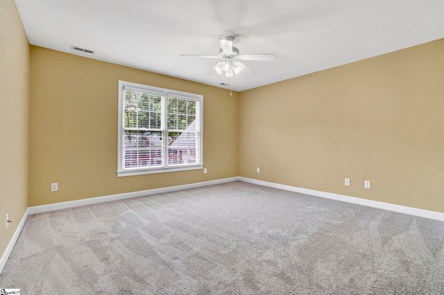 14 Wolf Run Drive, Simpsonville, SC 29681