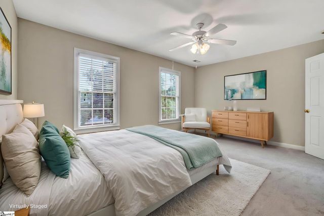14 Wolf Run Drive, Simpsonville, SC 29681