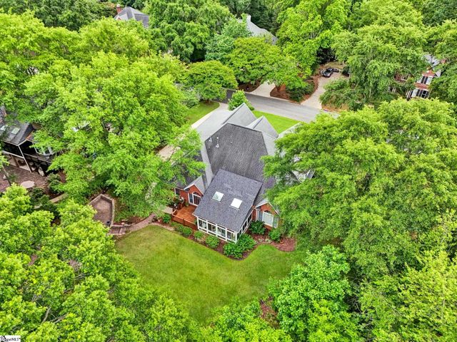 14 Wolf Run Drive, Simpsonville, SC 29681