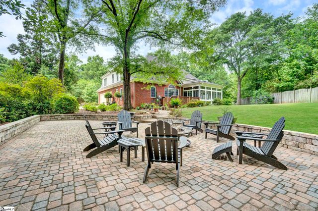 14 Wolf Run Drive, Simpsonville, SC 29681