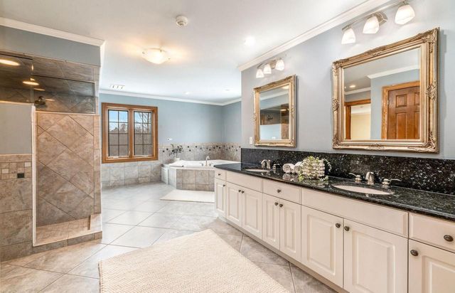 9500 N Valley Hill ROAD, Milwaukee, WI 53217