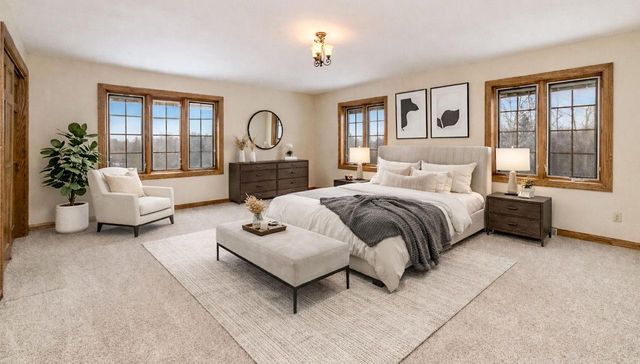 9500 N Valley Hill ROAD, Milwaukee, WI 53217