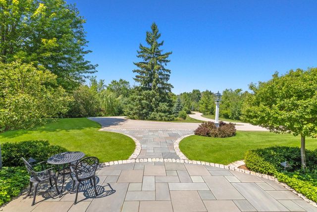 9500 N Valley Hill ROAD, Milwaukee, WI 53217