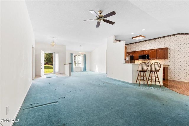 46 Sara-Jen Drive, Queensbury, NY 12804