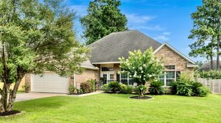 3031 Lake Island Drive, Montgomery, TX 77356