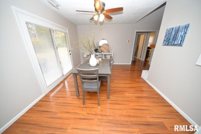 811 BUFFALO Lane, Mt Vernon, IL 62864