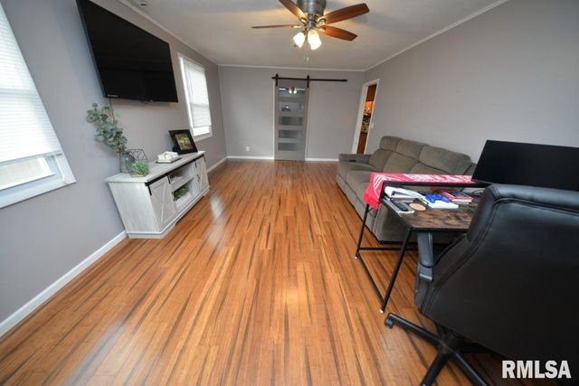 811 BUFFALO Lane, Mt Vernon, IL 62864