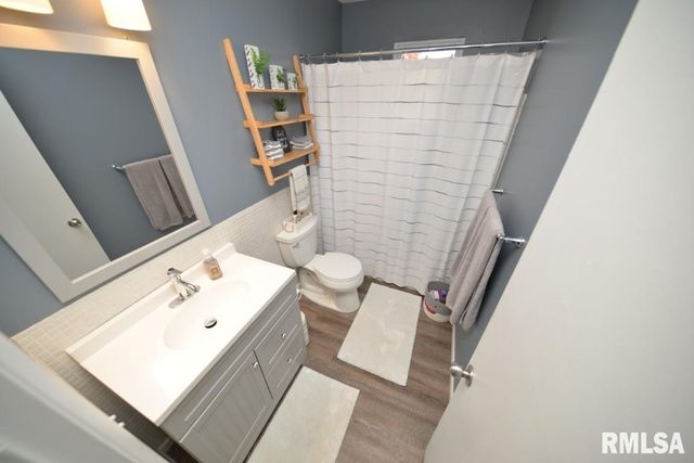 811 BUFFALO Lane, Mt Vernon, IL 62864