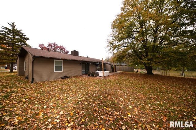 811 BUFFALO Lane, Mt Vernon, IL 62864