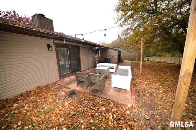 811 BUFFALO Lane, Mt Vernon, IL 62864