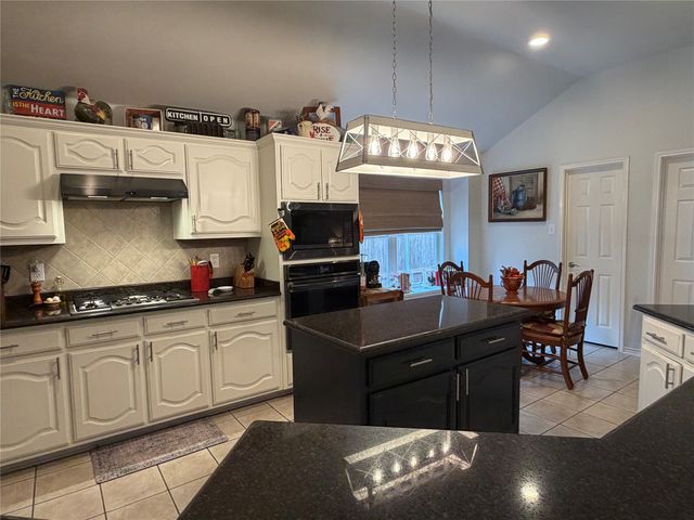 2710 Green Gables Court, Rockwall, TX 75087