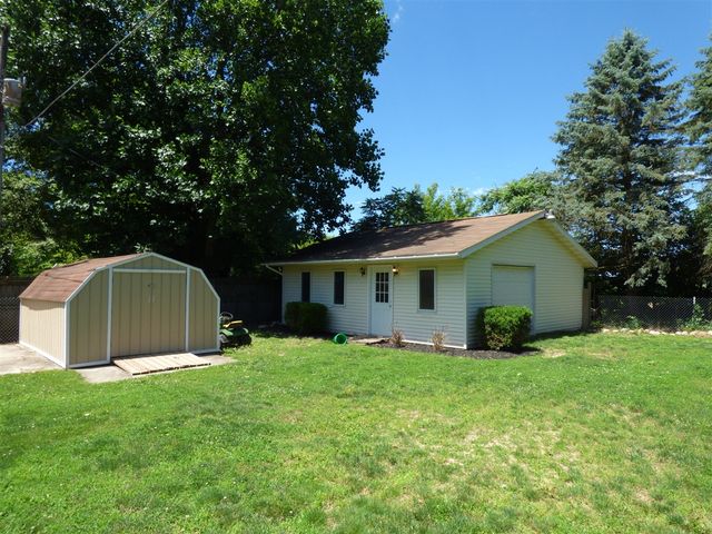 24064 Redfield Street, Edwardsburg, MI 49112