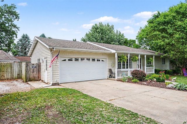24064 Redfield Street, Edwardsburg, MI 49112