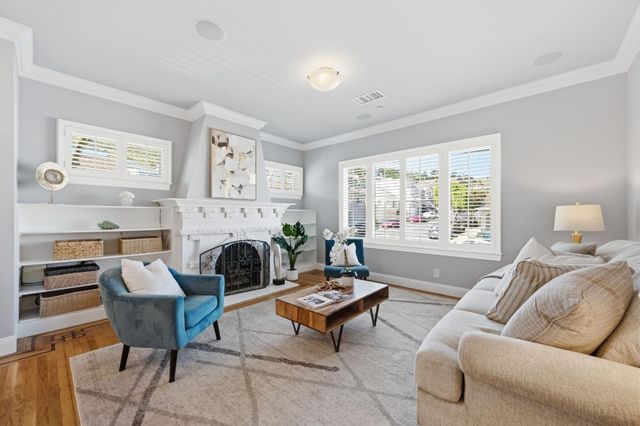 499 Evergreen Avenue, Daly City, CA 94014