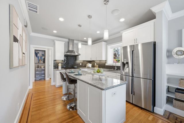499 Evergreen Avenue, Daly City, CA 94014