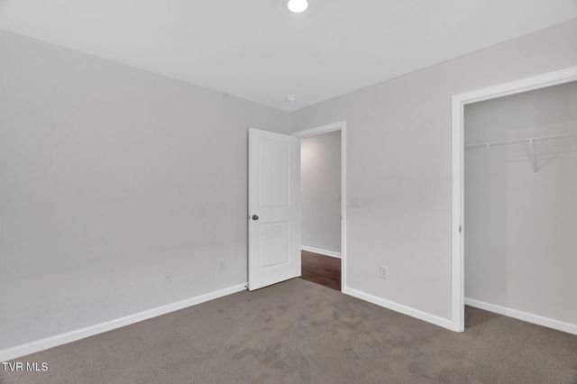 316 Chimney View Loop, Blountville, TN 37617