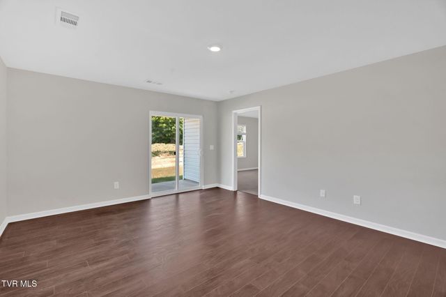 316 Chimney View Loop, Blountville, TN 37617