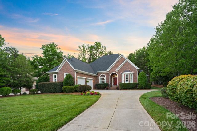 4325 Artesian Cove Court, Denver, NC 28037
