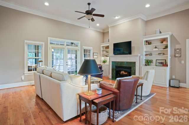 4325 Artesian Cove Court, Denver, NC 28037