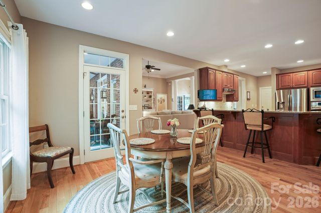 4325 Artesian Cove Court, Denver, NC 28037