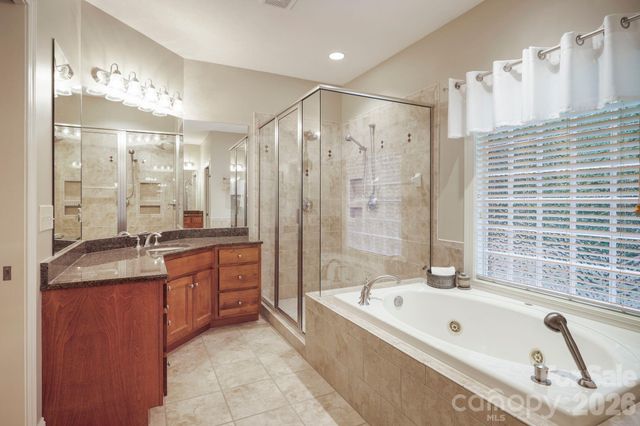 4325 Artesian Cove Court, Denver, NC 28037