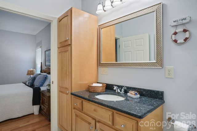 4325 Artesian Cove Court, Denver, NC 28037