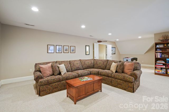 4325 Artesian Cove Court, Denver, NC 28037