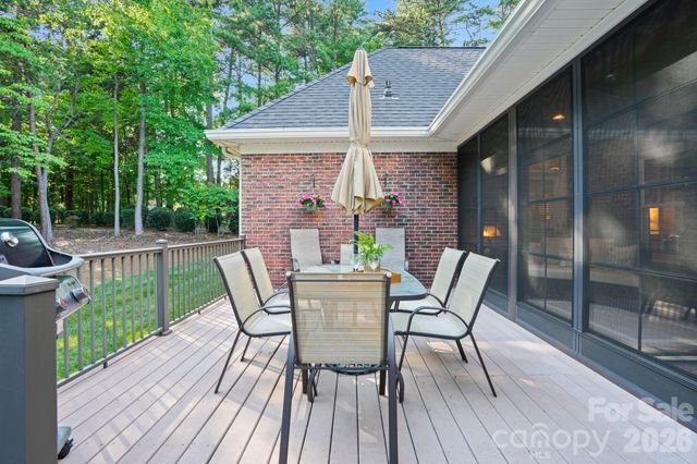 4325 Artesian Cove Court, Denver, NC 28037