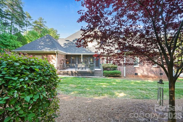 4325 Artesian Cove Court, Denver, NC 28037