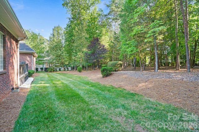 4325 Artesian Cove Court, Denver, NC 28037