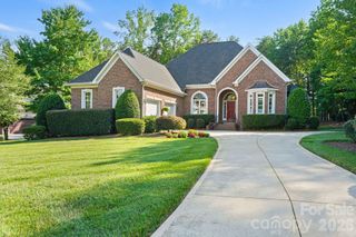 4325 Artesian Cove Court, Denver, NC 28037