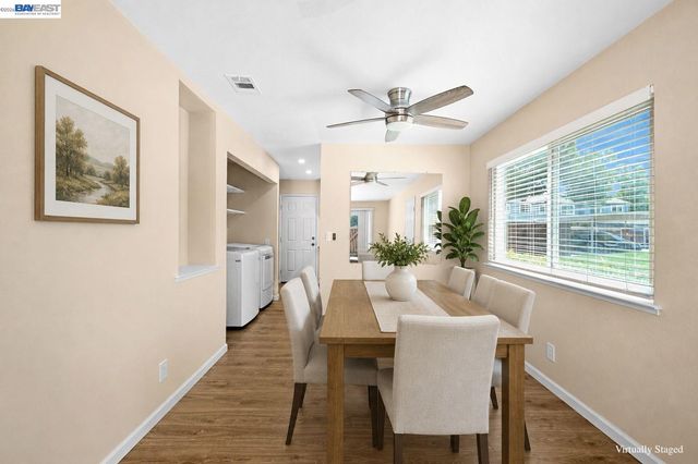 1202 Spring Valley Cmn, Livermore, CA 94551