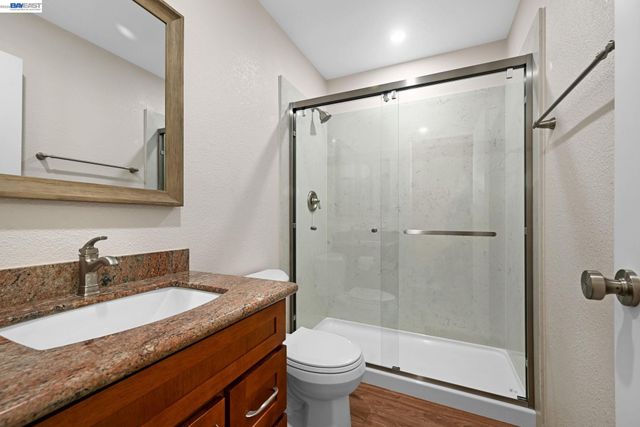 1202 Spring Valley Cmn, Livermore, CA 94551