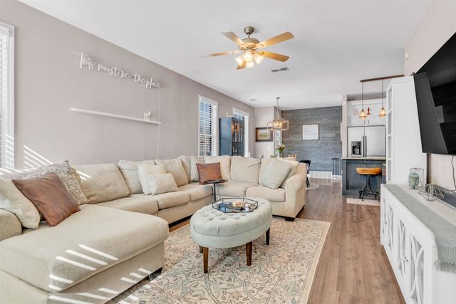 12156 LONGLEAF OAK TRL, Arlington, TN 38002