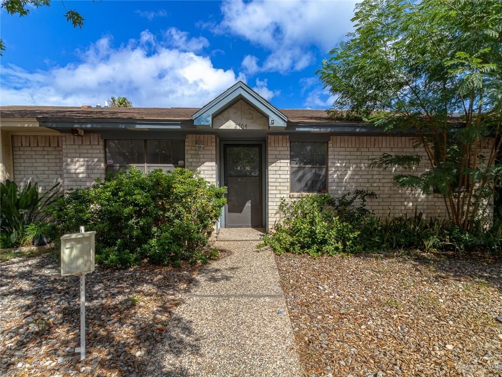 2704 Ashley Court, Pharr, TX 78577